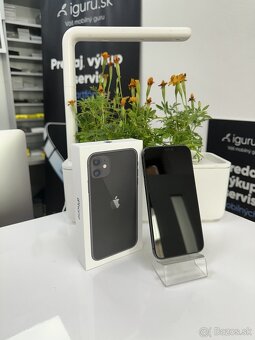 iPhone 11 Black - 3