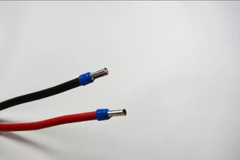 2x Kábel na prepojenie batérie a meniča 25mm2, dĺžka 1 meter - 3