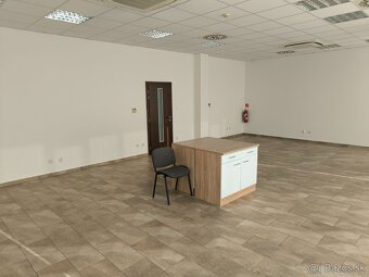 Administratívne/ kancelárske priestory - 3