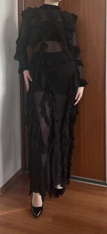 Čierne spoločenské šaty - 3
