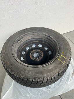 Použitá zimná pneumatika na diskoch 15R - 3