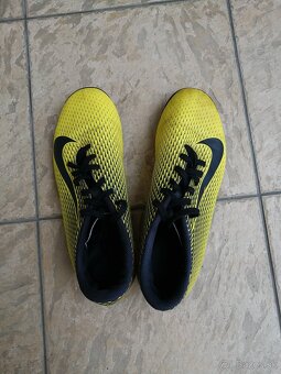 Predám kopačky nike vel. 42 - 3
