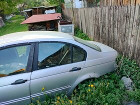 Rozpredám diely z niekoľkých BMW E46 - 3