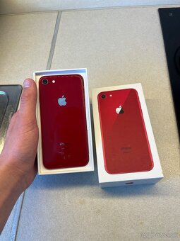 Na predaj IPhone 8 64 gb product red s krabicou - 3