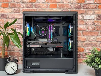 Ryzen 7 5800X3D\32GB\RX 7900XTX\SSD\850W Zdroj - 3