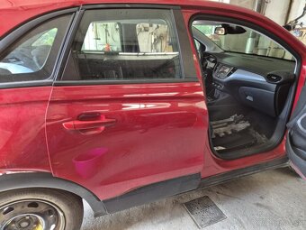 Opel Crossland X Lave predne dvere, lave zadne dvere, prave - 3