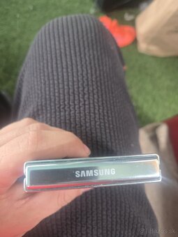 Samsung z flip5 256gb - 3