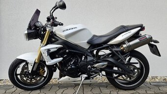 Triumph Street Triple 675 - 3