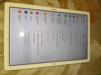 Huawei MediaPad M5 - 3