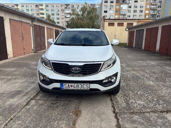 Kia Sportage 2.0 CRDi 4W A/T - 3