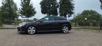 Opel Astra OPC 2.0 benzin 177kw turbo - 3