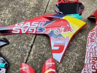 Plasty - gasgas - 3