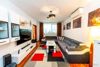 Vkusne zrekonštruovaný 3-izbový byt s loggiou na sídl. Juh - 3