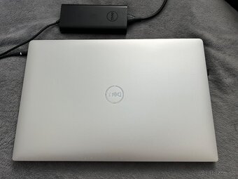 Dell Precision 5530 i7, 32GB RAM, 1TB SSD + Dock - 3