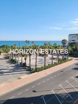 Zrekonstruovaný apartmán 3+kk s výhledem na moře Španělsko - 3