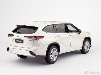 TOYOTA HIGHLANDER 2021 – 1:18 PAUDI - 3