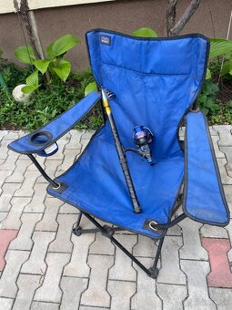 Stolička a rybarsky prút s navijakom - 3