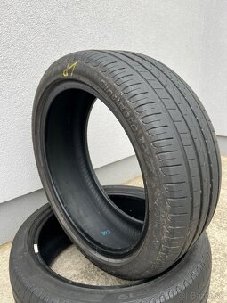 Pirelli  245/40 R19 98V XL runflat - 3