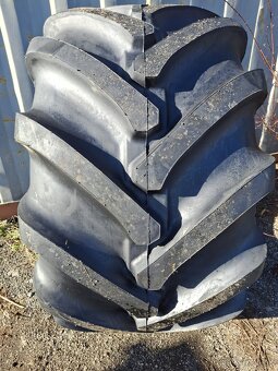 Predam pneumatiku 710/45-26,5 - 3