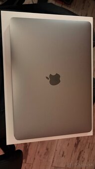 MacBook Pro 13" (2022) M2 – Space Gray touchbar - 3