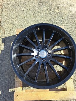 Disky Audi 5x112 r19 9,0J ET33 - 3
