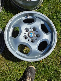 Kolesa bmw styling 23 poškodené - 3