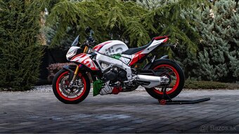 APRILIA TUONO V4 1100 FACTORY 2024 - 3