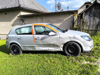Opel Astra H - 3
