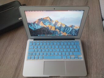 MacBook Air 11 - 3
