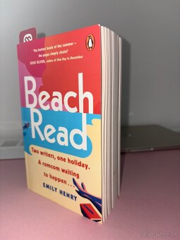 Emily Henry- Beach read - 3