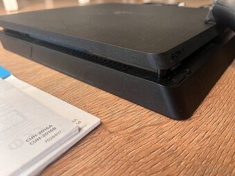 PS4 Slim 1TB + Crash Bandicoot - 3