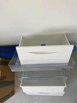 Uložné boxy - 3