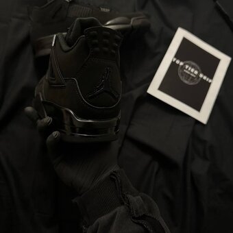 Air Jordan 4 Retro High Black Cat - 3
