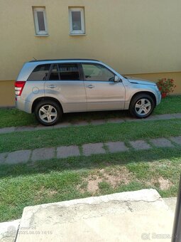 SUZUKI GRAND VITARA 1,9 DDiS 4x4 r.v.2011 KOŽA NAVIGÁCIA - 3