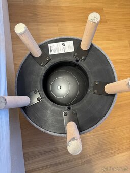 Dizajnová balančná stolička - vlna - vnútri pilates lopta - 3