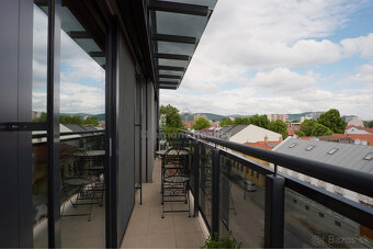 REZERVOVANÉ | NA PREDAJ 3 IZBOVÝ BYT S TERASOU V IKONICKEJ N - 3