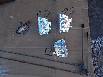 Predam pre skoda 105-120 zamky popolnik  napis Fiat Regata - 3