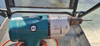 Stara vŕtačka black a decker - 3