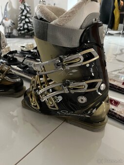 Dámske lyže a lyžiarky - 3