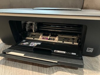 HP DeskJet Ink Advantage 2515 - 3