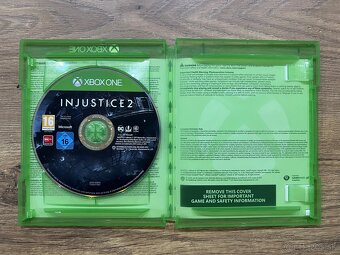 Hra na Xbox One - Injustice 2 - 3