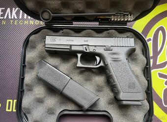 Predám Glock 17 - 3