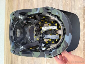 Oakley drt5 - 3