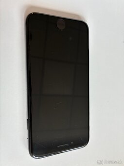 Apple iPhone SE 2020 64GB - 3