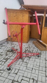 Zdvihak na sadrokartonove dosky - 3