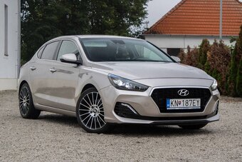 Hyundai i30 Fastback 1.4 T-GDi Style-AJ NA SPLÁTKY/PROTIÚČET - 3