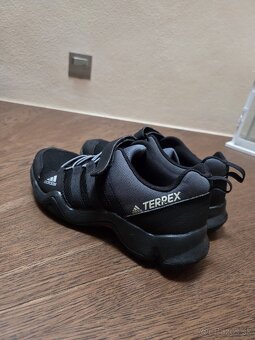Pánske tenisky Adidas Terrex 37 - 3
