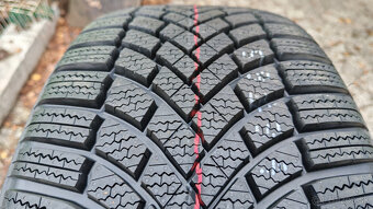Zimné pneu 225/45 R17 --- BRIDGESTONE RSC - 3