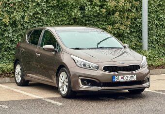 Kia Ceed 1.4i facelift 2016 Gold+ Navi Výhrev Kamera SR auto - 3