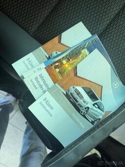 Mercedes-Benz B180CDI, SK ŠPZ 1 - 3